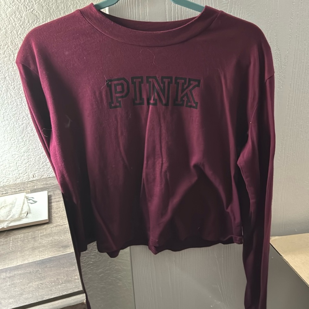 pink shirt